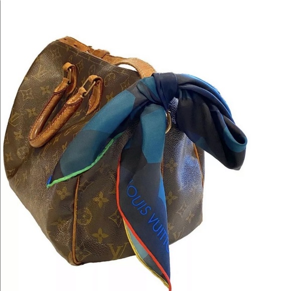 Louis Vuitton Silk Scarf Bandana Neck Scarf Camo - Picture 6 of 9